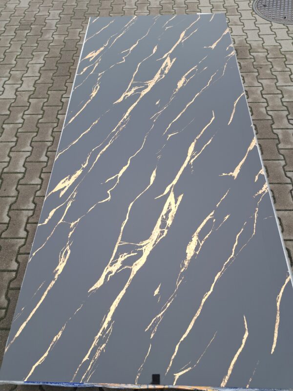 Płyta 11 Czarno-Złota 122 x 280 cm