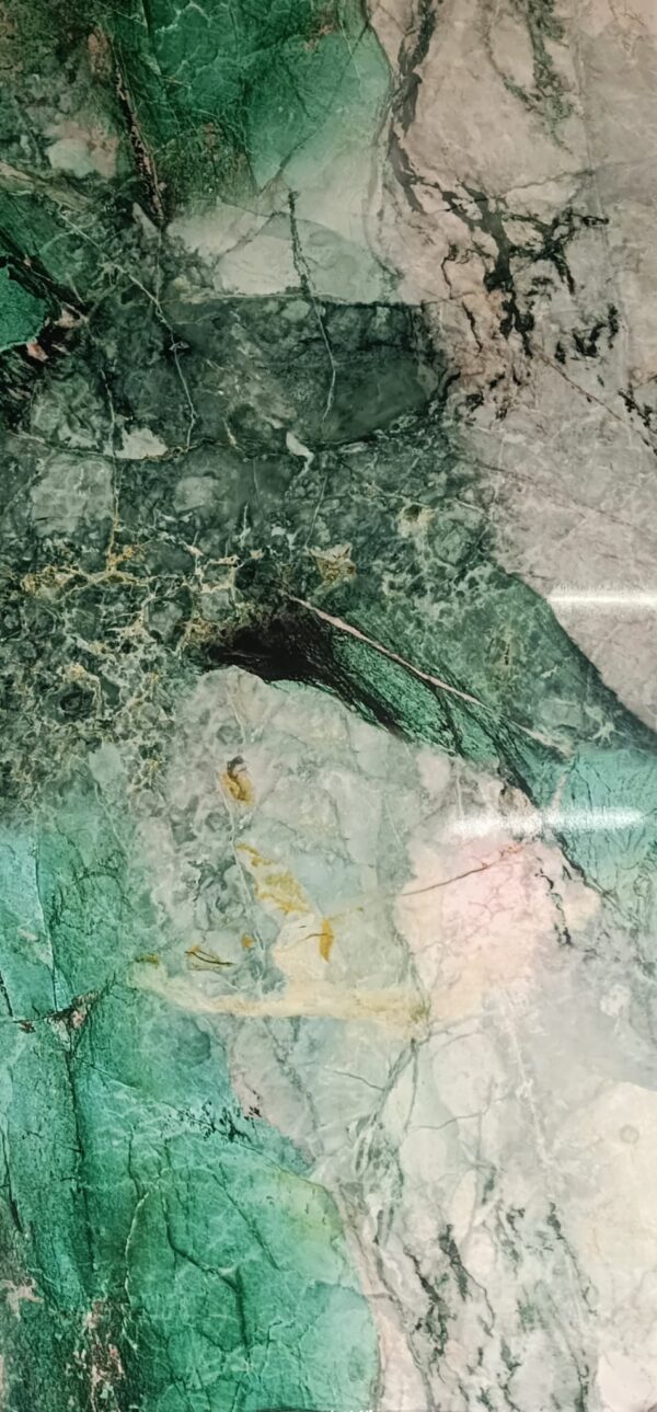 Płyta 08  Szmaragd 122 x 280 cm