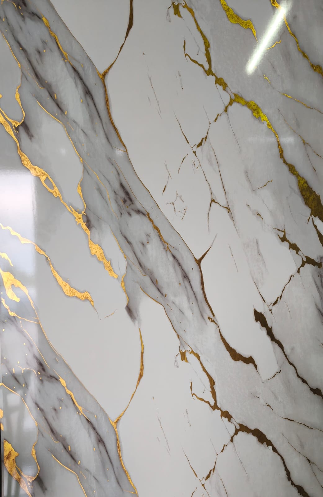 Płyta NR 14 CARRARA GOLD 122 x 280 cm